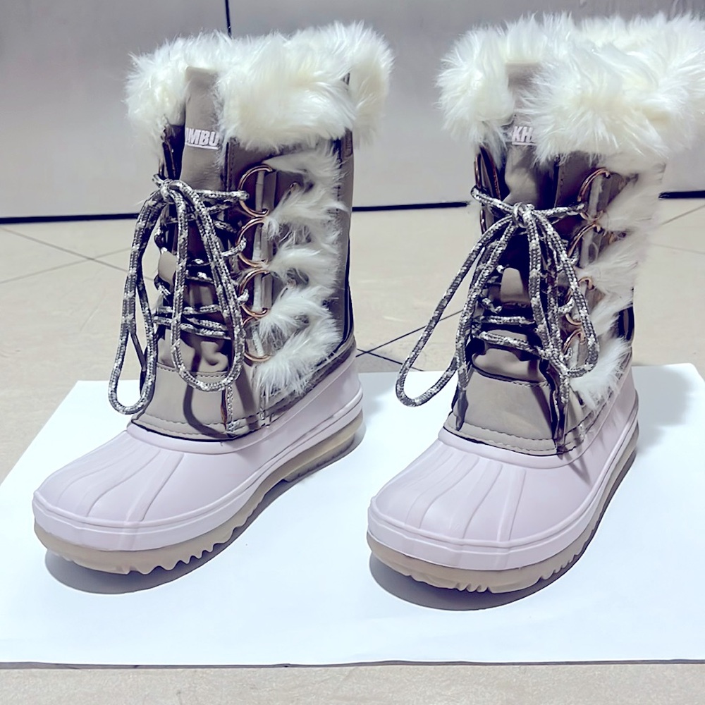 KHOMBU ANDALYN Beige and Pink Winter/Snow Boots, Kids Size 13M, Girls Boots